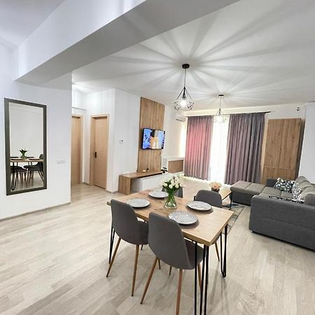 Mamaia Moonlight Apartment Bagian luar foto