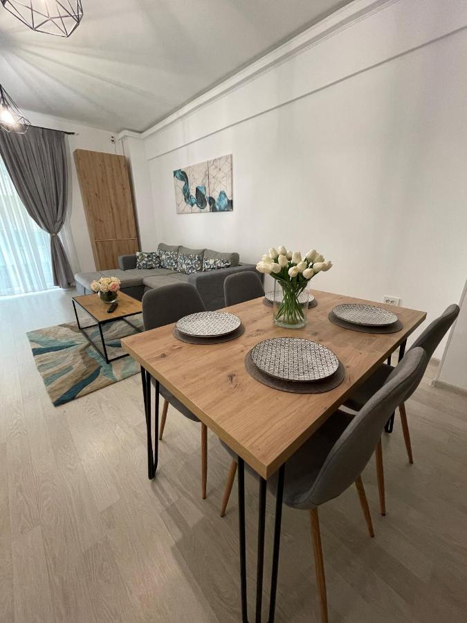 Mamaia Moonlight Apartment Bagian luar foto