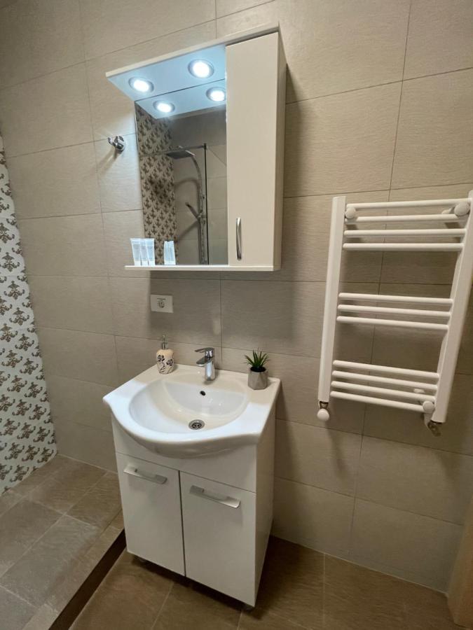Mamaia Moonlight Apartment Bagian luar foto